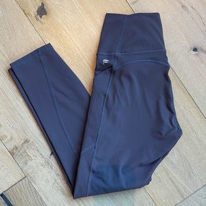 Fabletics Mila Powerhold 7/8 legging size medium